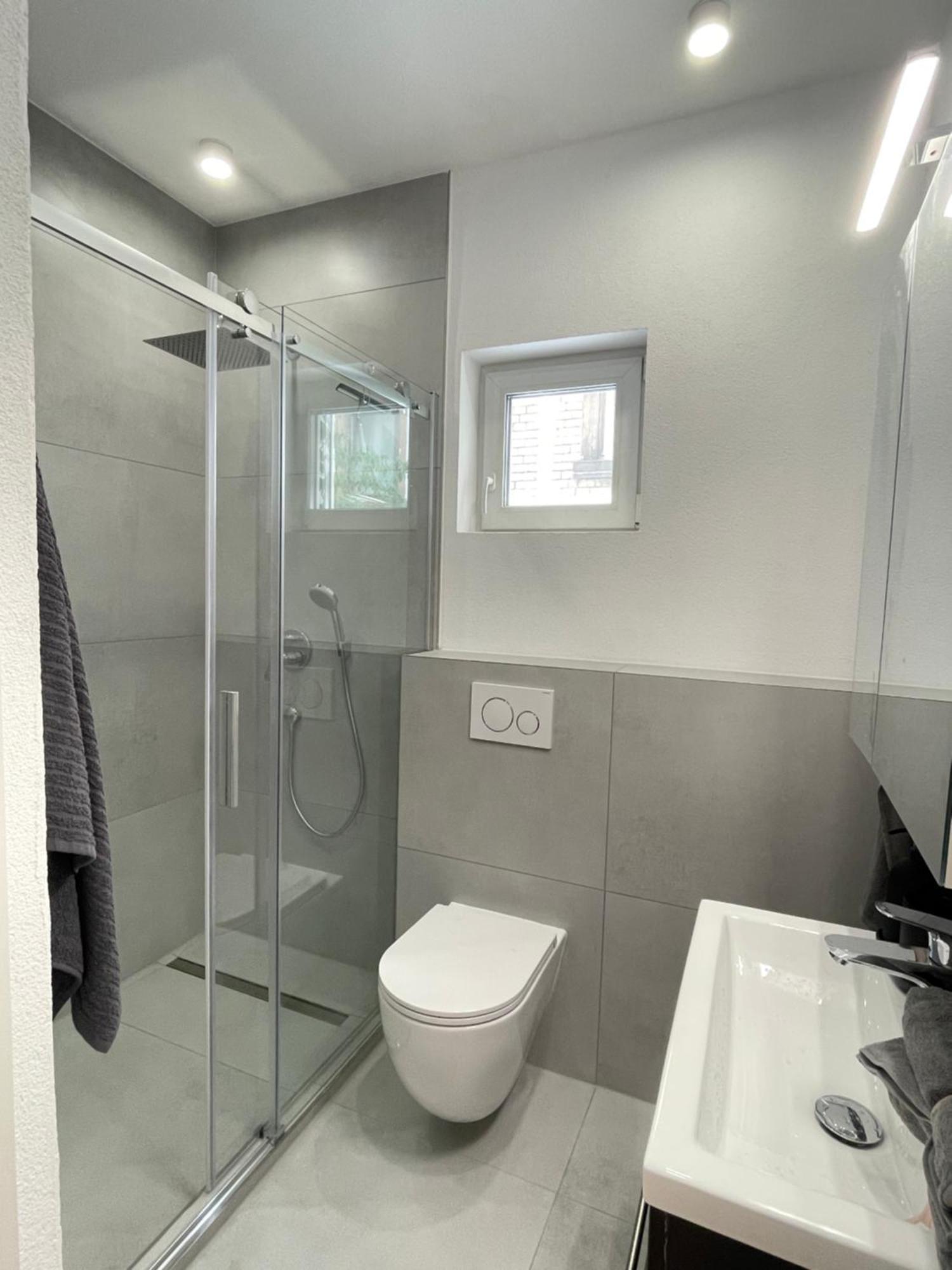 Modernes Apartment Im Zentrum Von Karlsruhe Luaran gambar